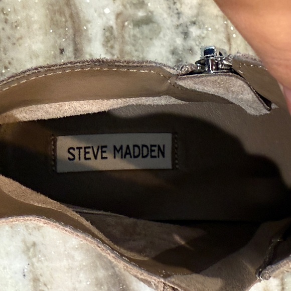 Women’s STEVE MADDEN Glided taupe suede platform sneakers- Size 8.5 - Picture 9 of 10